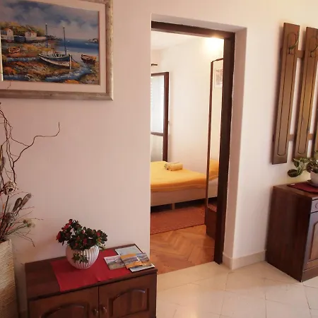 Apartman Ljilja أوروبيتش